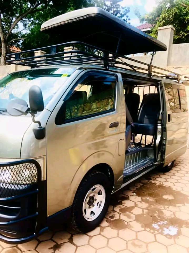 Alphard Van Hire In Uganda - Luxury MiniVans For Hire